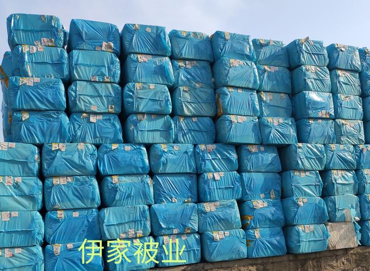 桓台县荆家镇宝帅床上用品店的小店