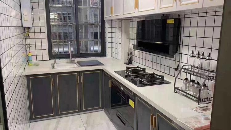 白水县好太太厨具店的小店
