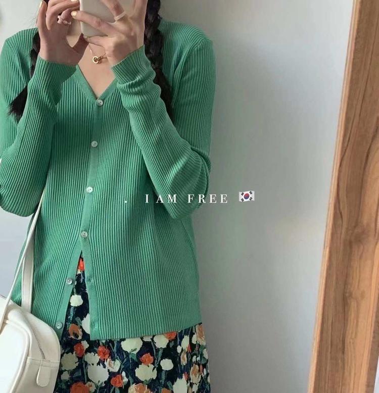 灵璧县莎莎家服装店的小店