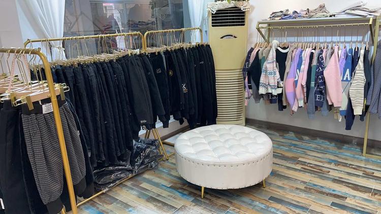 海门市顺畅服装厂的小店