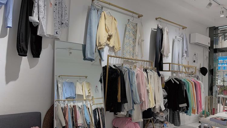 靖江市麦与田童装女装店