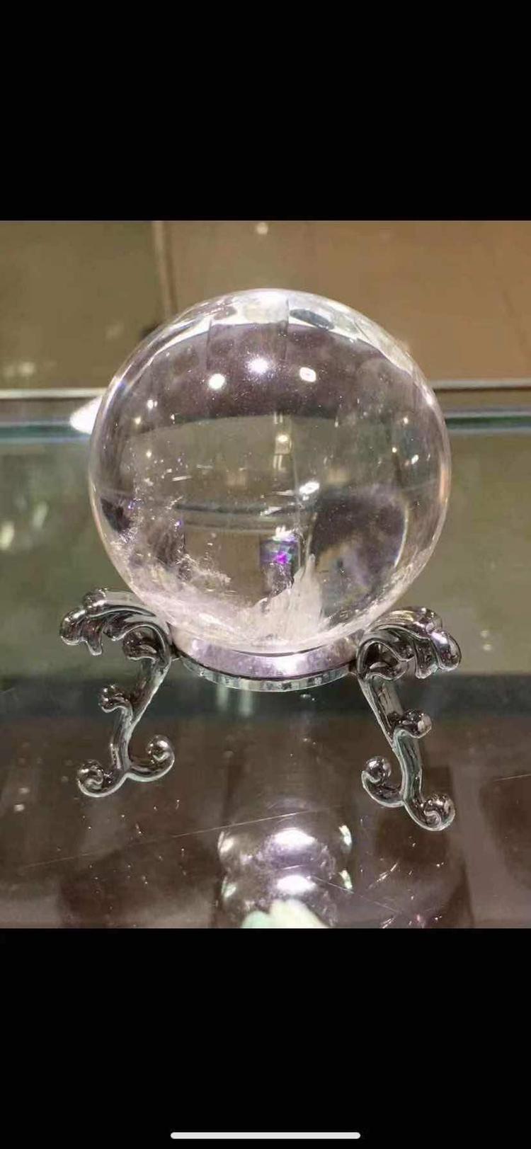 东海县曲阳乡刘佩水晶加工厂的小店