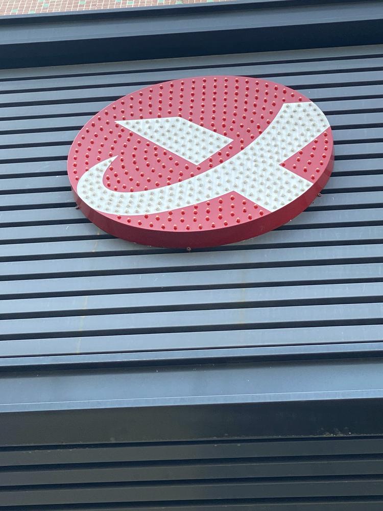 深圳市龙华区大浪湘豫精剪理发店的小店