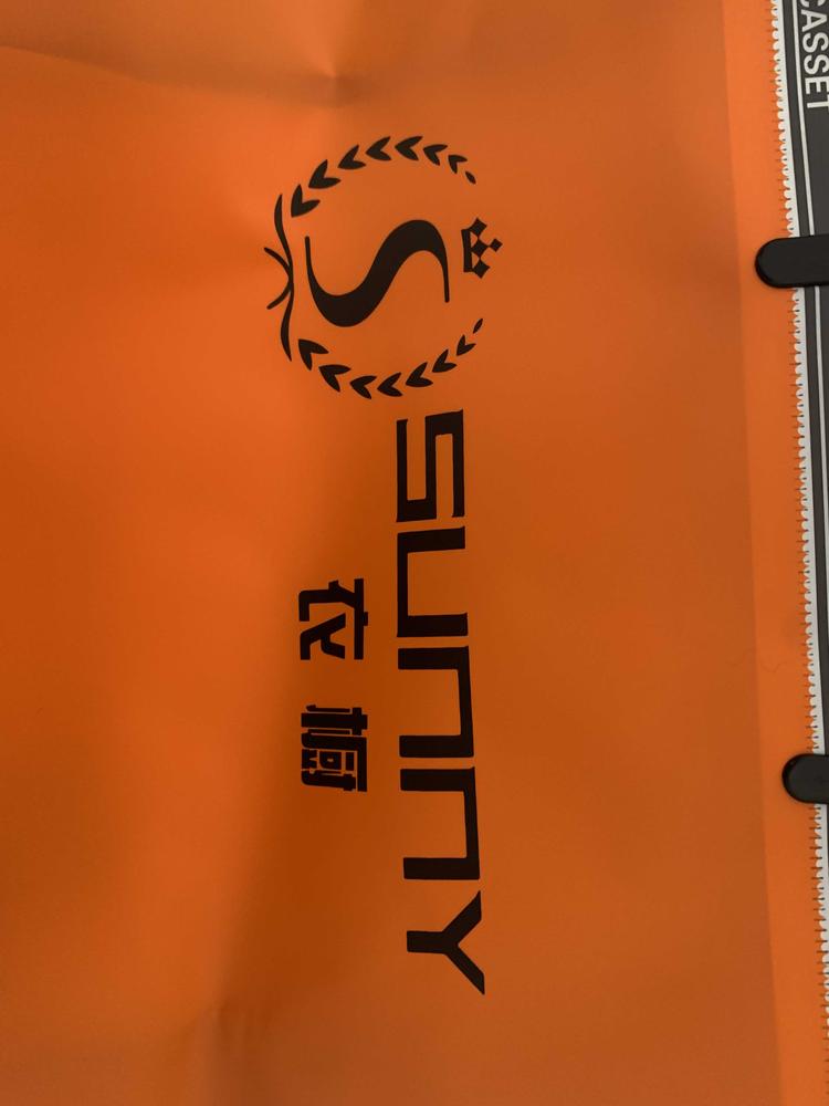 丹徒区新城萤火虫服饰馆的小店