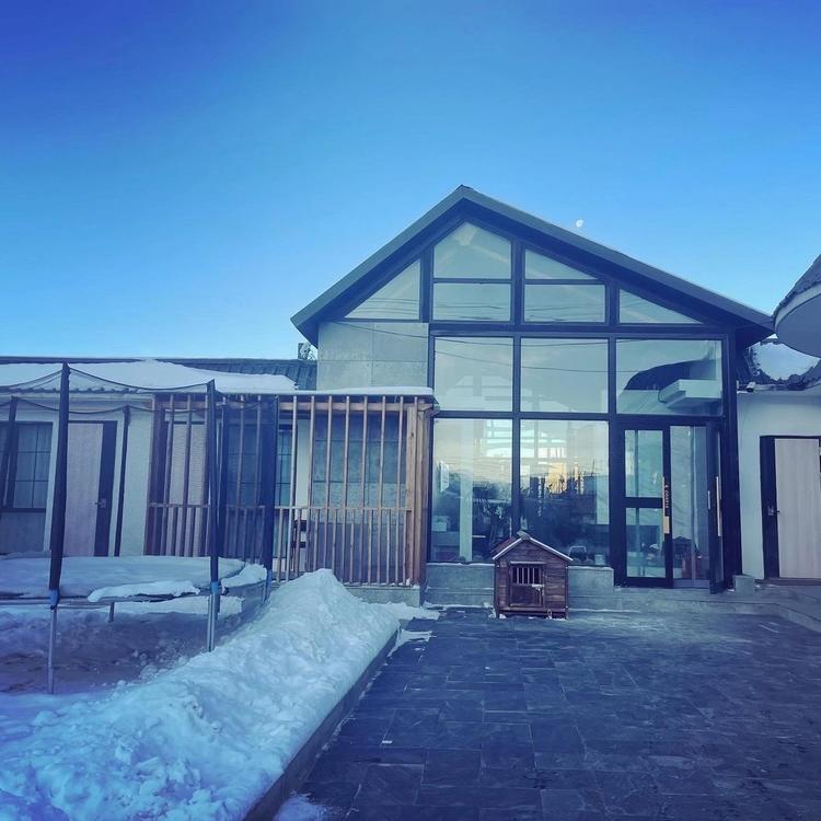 乌鲁木齐县水西沟镇庙尔沟村不舍庙邸农家乐饭庄