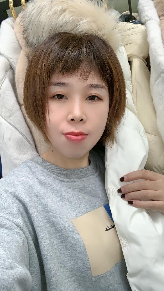 卡诺凯服装城