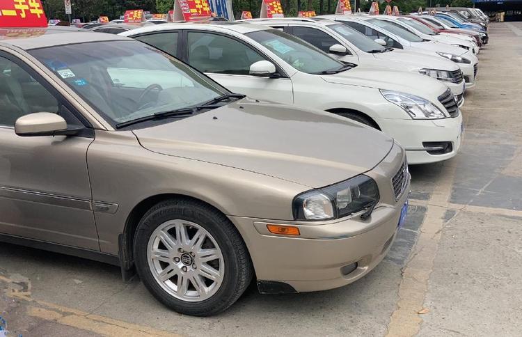 成都浩哥驿站二手车销售有限公司