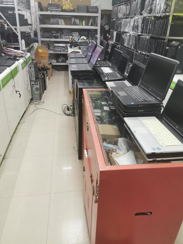 娄底市娄星区潮流电脑经营部的小店
