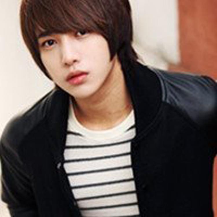 古克男装潮流店