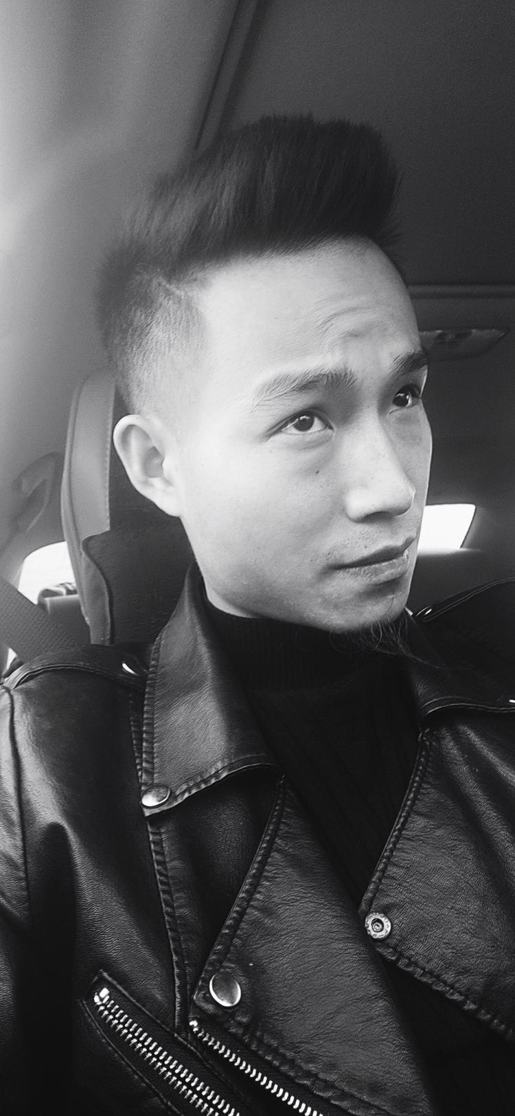 黔西亿诚铭寄卖行的小店个体店