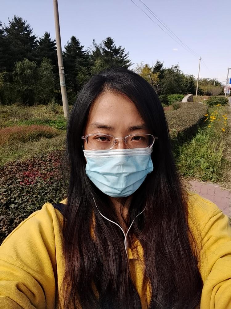 丹东边境经济合作区遇见美丽化妆品销售店的小店