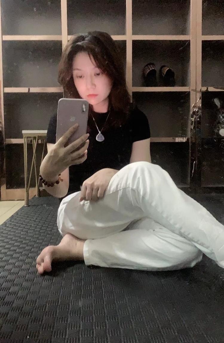亦灿灿商贸