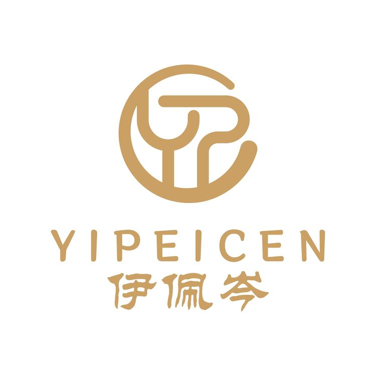 伊佩岑穿戴甲美妆电商