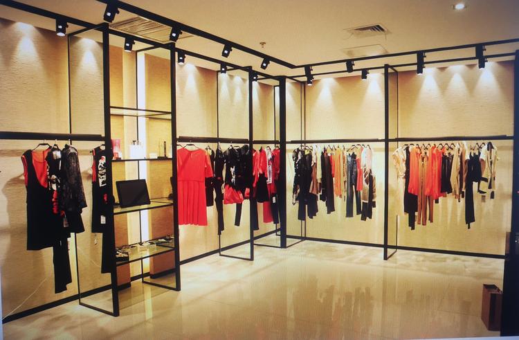 钰儿服装工厂企业店