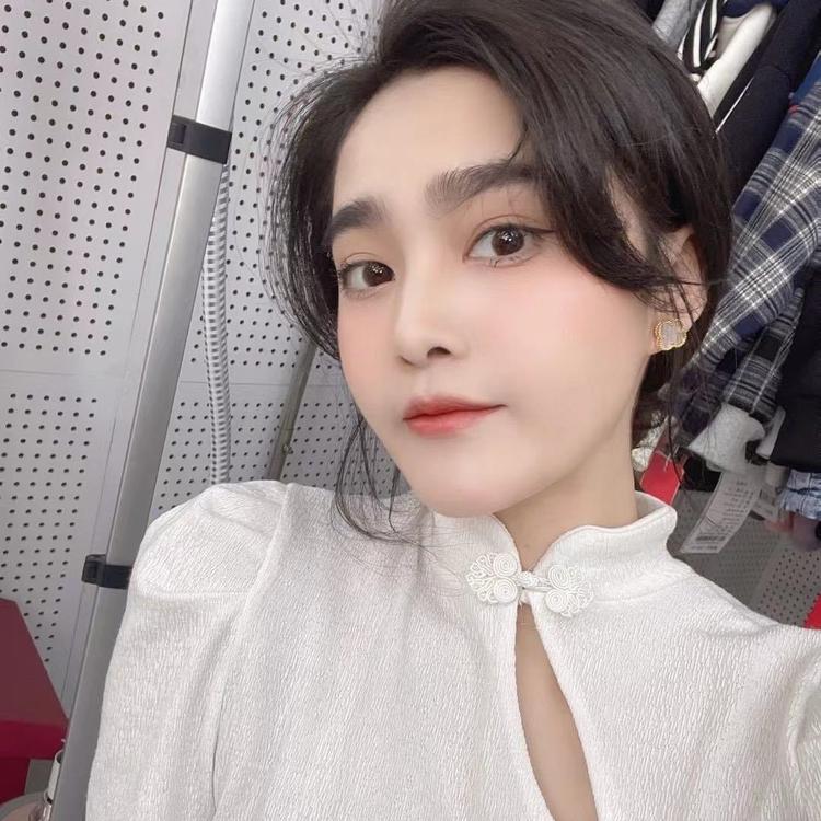 静宝服饰穿搭分享