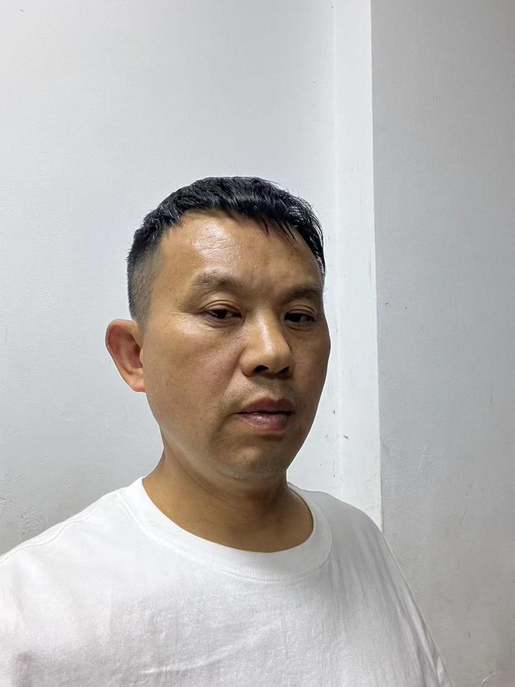 官渡区邦客迪服装店