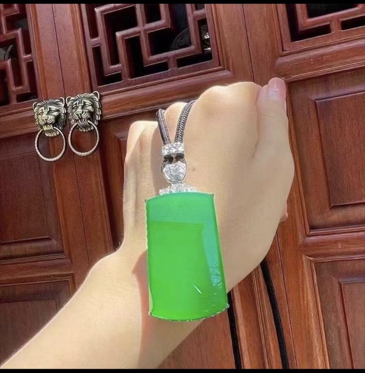 忆缘翡翠珠宝