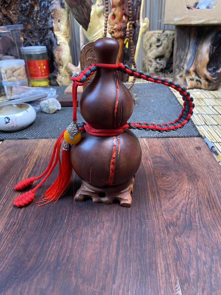 成雨甄选工作室