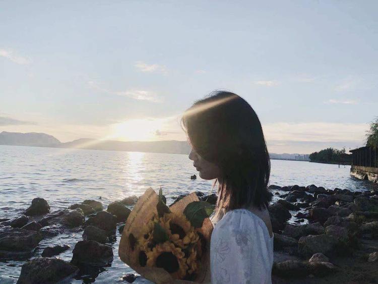 官渡区晏建容服装经营部的小店个体店