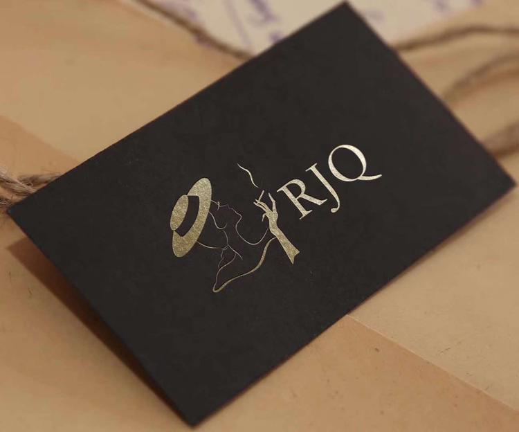 西安市雁塔区饶俊倩女装店的小店个体店