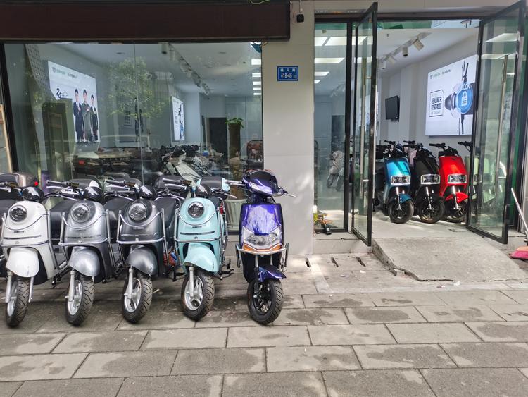 晋安区明亮电动自行车店的小店