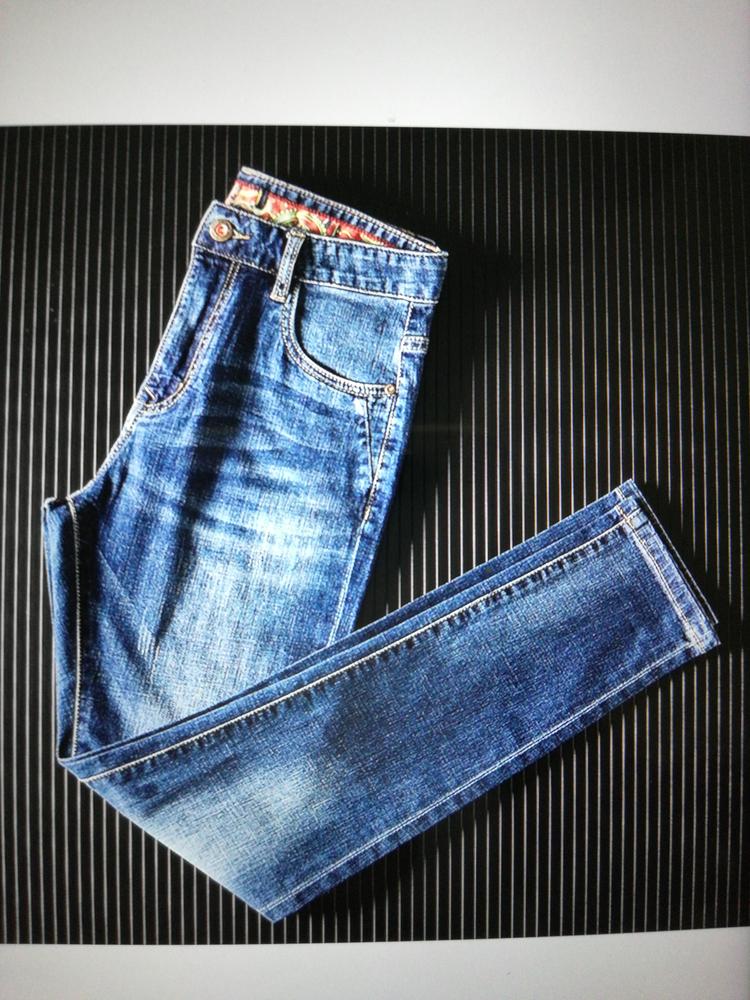勉县菲菲家服装店的小店个体店