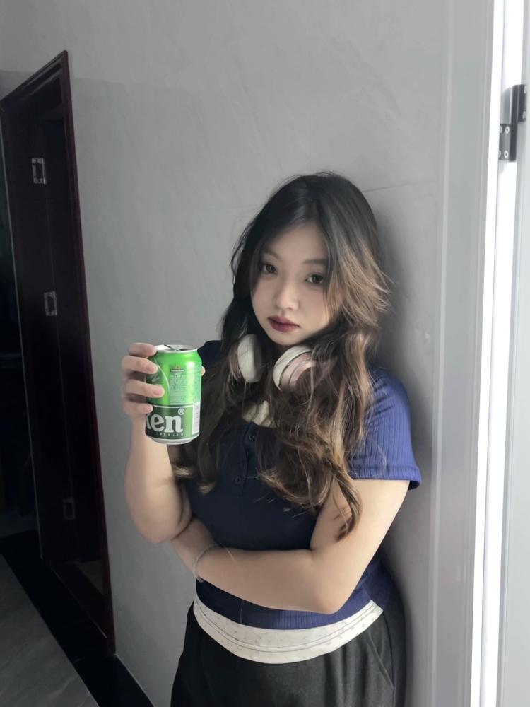 圆小新的橱窗
