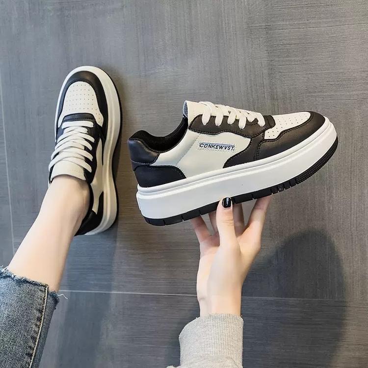 小海家的女鞋店