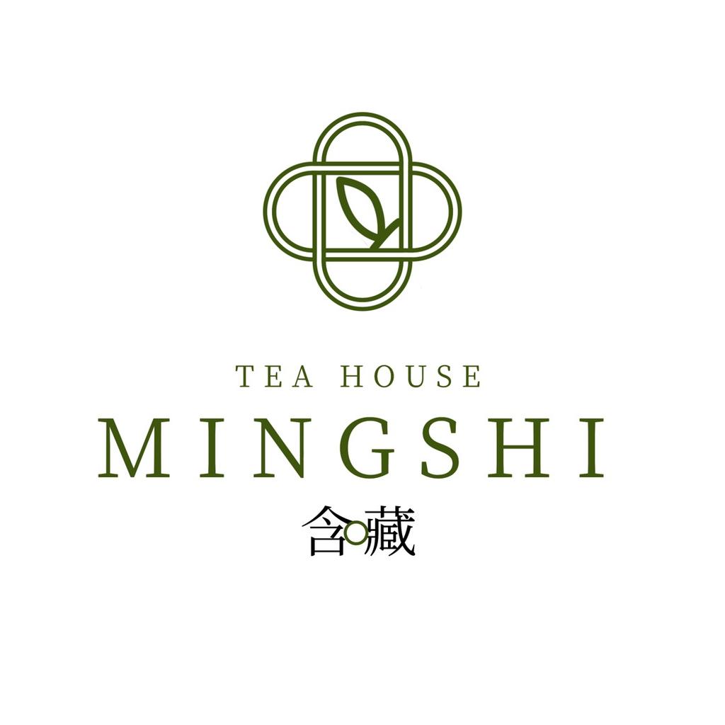 含藏景立服饰专卖店