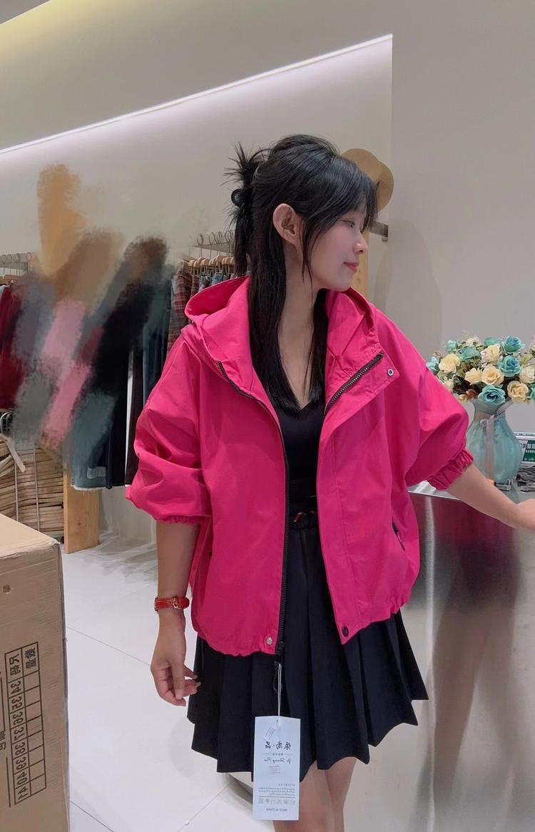 淘衣吧时尚女装店