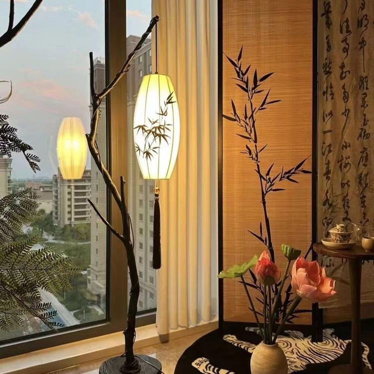 90后帮父母卖落地灯2号店