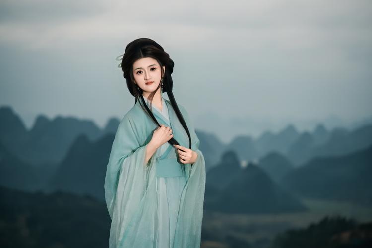 一个核桃要翻身
