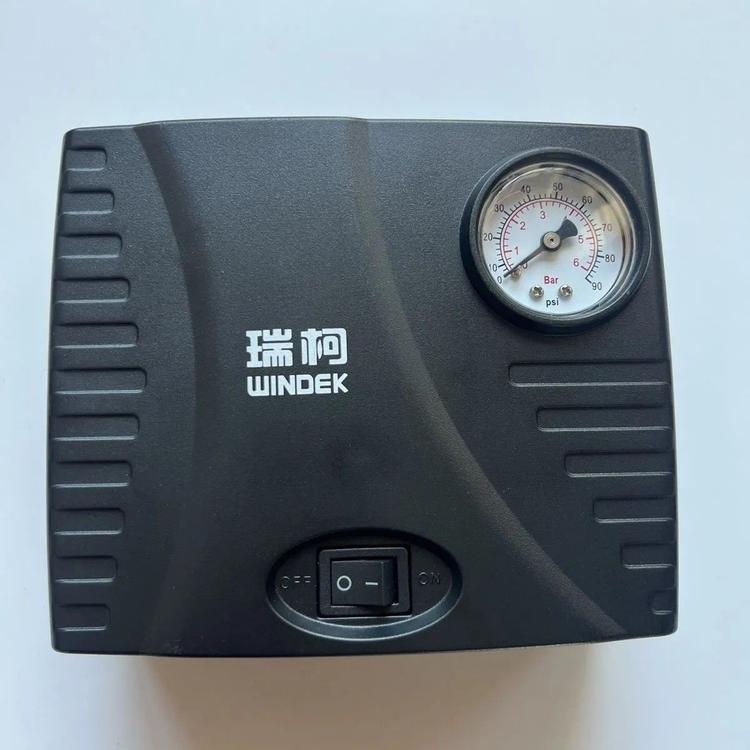 随车打气筒1