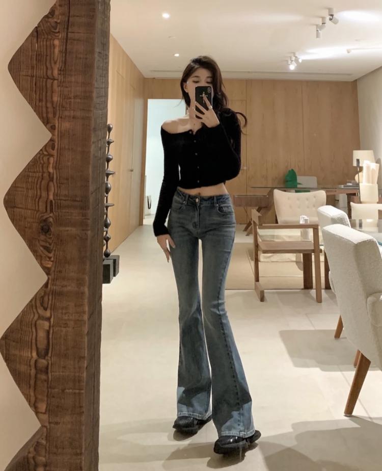 杏里女装牛仔店铺