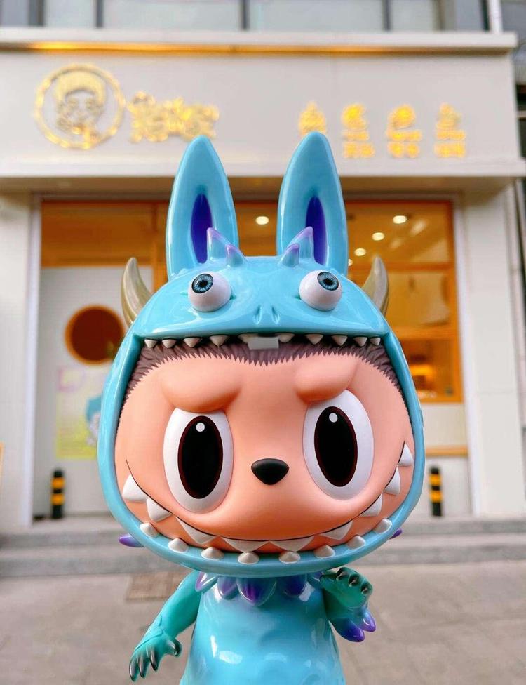 丫丫爱玩小水果