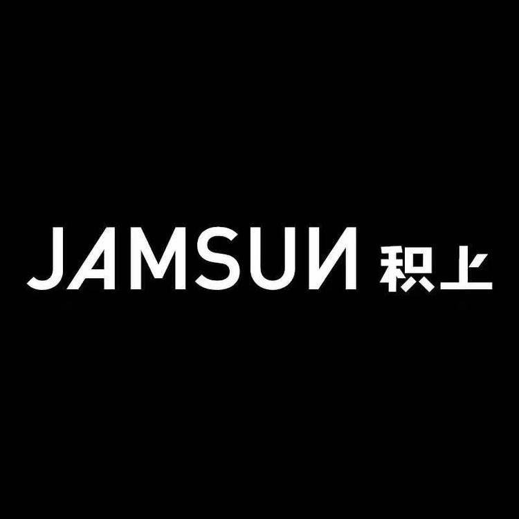 田家庵区韩熙服装店的小店个体店