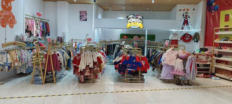 龙州童童服装店