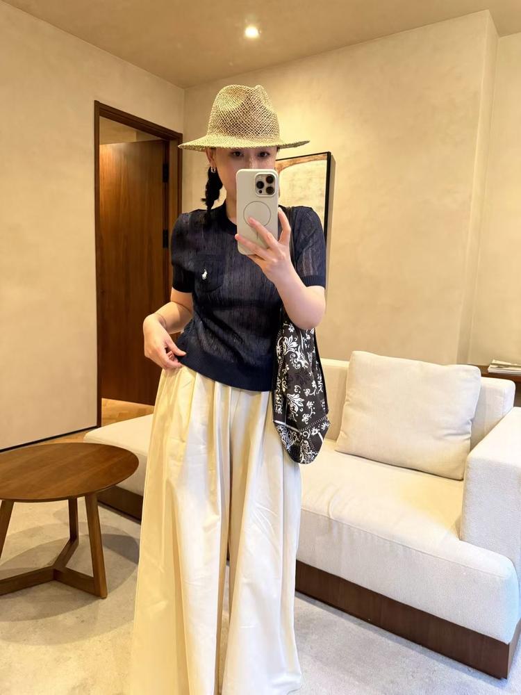 呀呀呀的小店铺哦