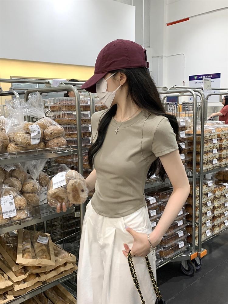 雨雨女装服装批发店