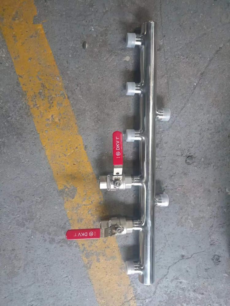 德润和不锈钢分水器数据液冷管道