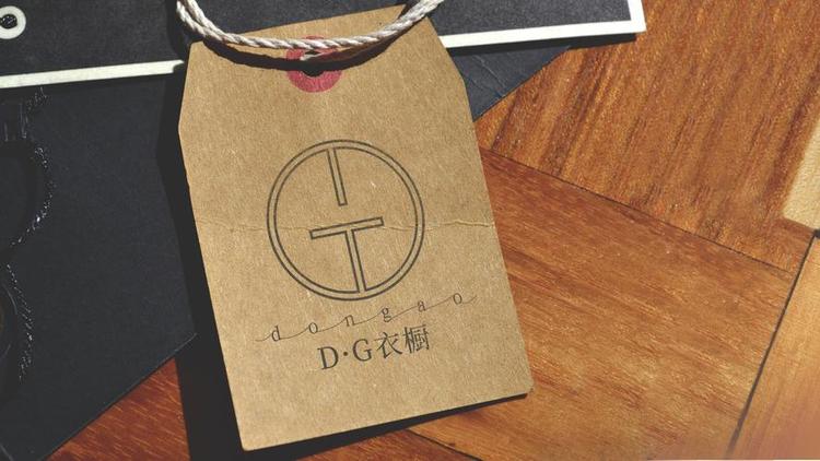 阳光下千姿百媚