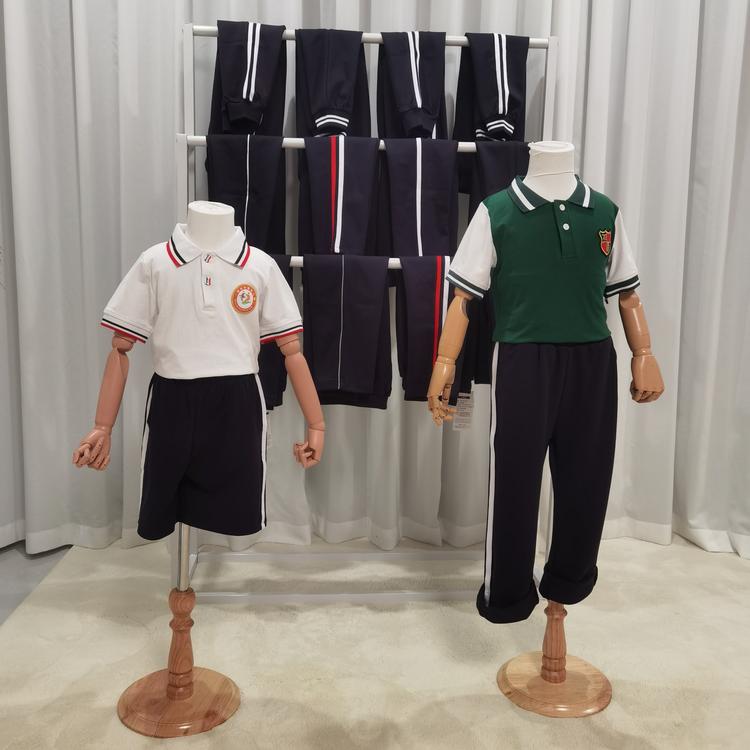 小萌娃服饰厂家店