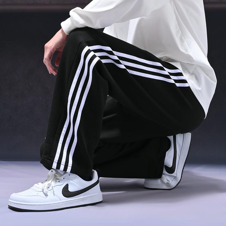 禾夏服饰工厂