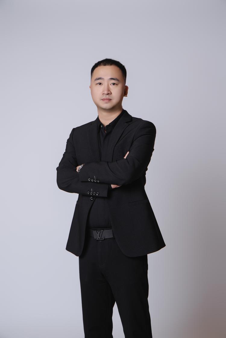 楚秉杰台球杆
