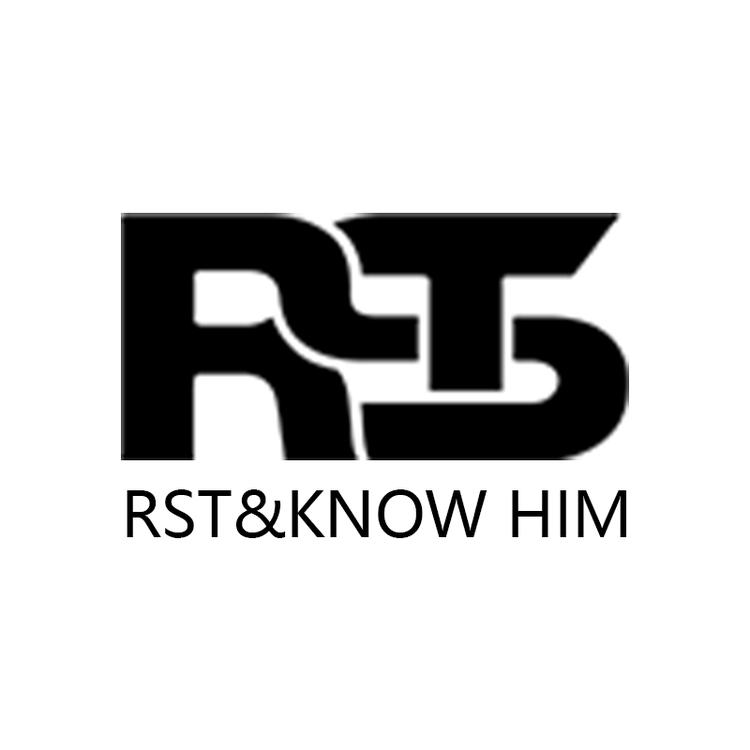 RST浩翔云骑服饰专卖店