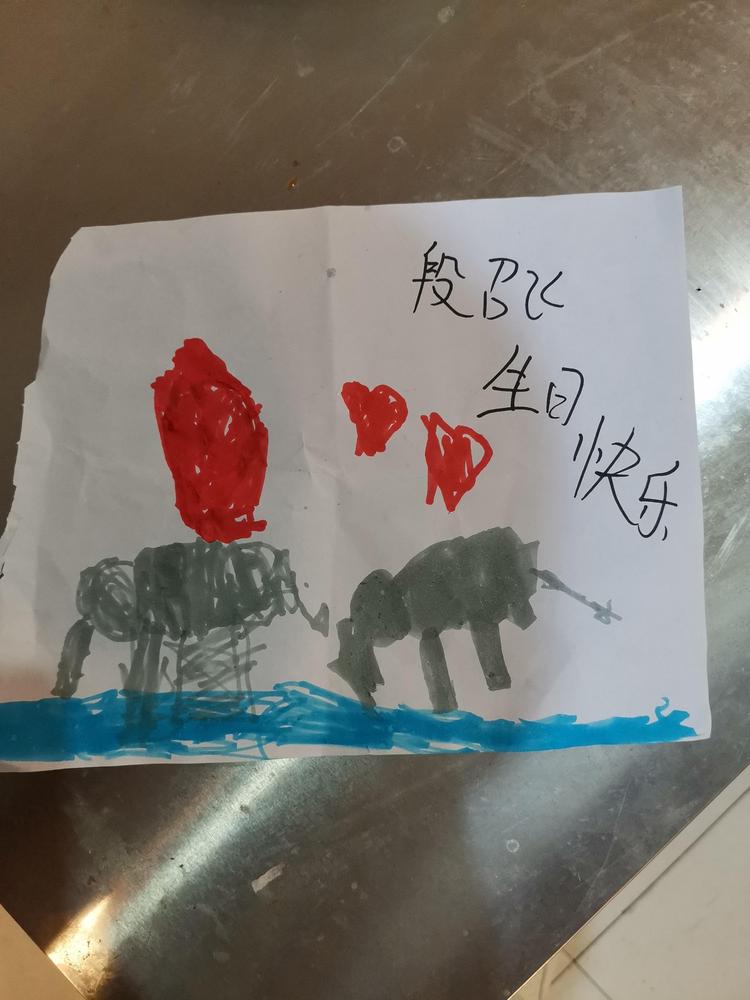 滑县道口老段厨具餐具大型旧货商行的小店