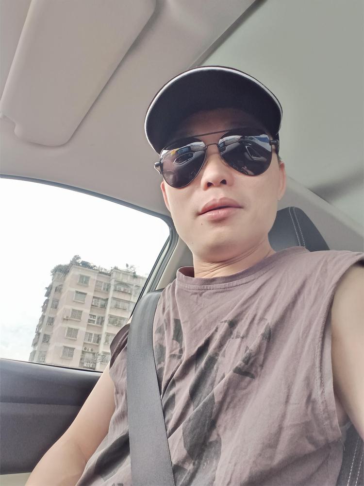 汕头市佳洧贸易有限公司的小店